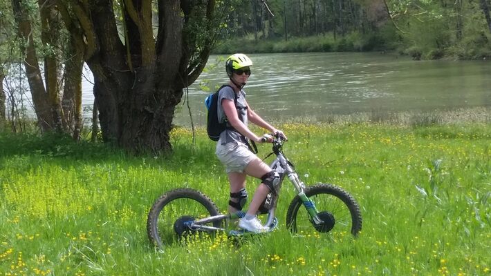 Amarok-6-MONTCLAR-DE-COMMINGES
