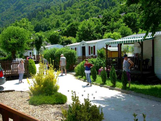 BAGNERES DE LUCHON camping fil de l oo 2