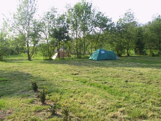 Camping 2 Tours 800x600
