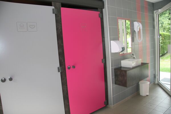 Camping Pradelongue 7 BAGNERES DE LUCHON