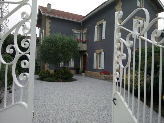 Chambre hôtes Toulaho estérieur CAZERES