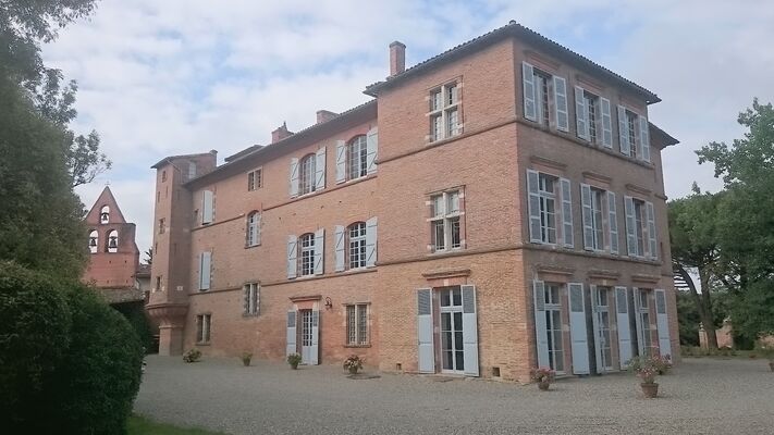 Chateau 1 SAINT GENIES