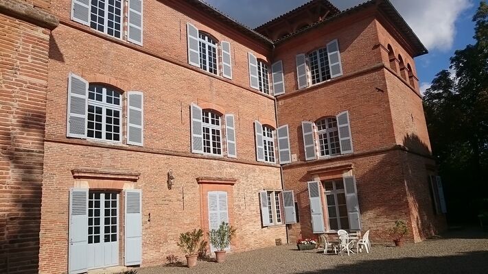 Chateau 2 SAINT GENIES