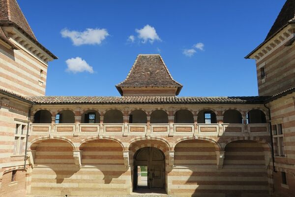 Chateau-3-LAREOLE