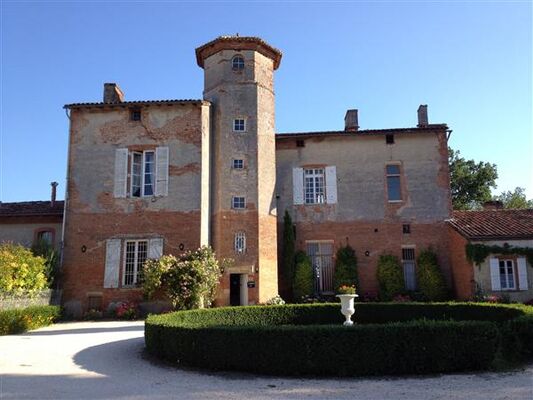 Chateau Thegra BALMA