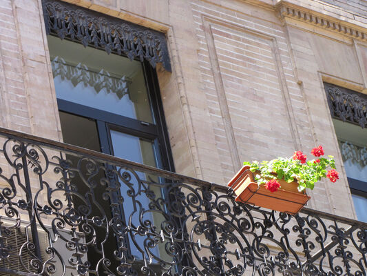 Facade detail balcon