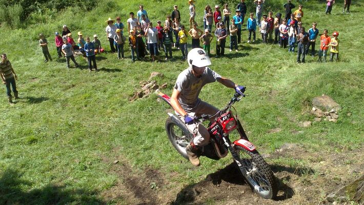 L.A., Sport's Vert Cierp-Gaud, Moto-Trial, escalade en trial CIERP GAUD