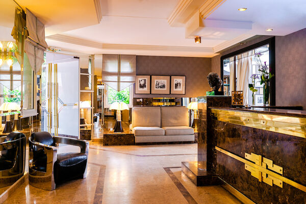 Réception Hôtel Mermoz