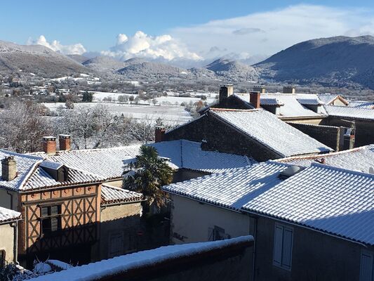Saint bertrand sous la neige Anne Gayral 3