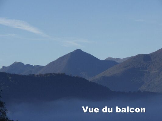 Vue du balcon herbreteau BARBAZAN