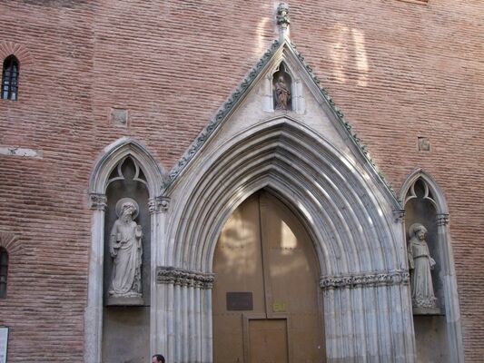 notre dame du taur 2 TOULOUSE