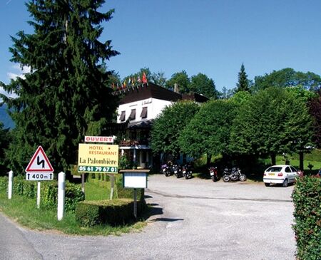 auberge palombiere exterieur ANTICHAN