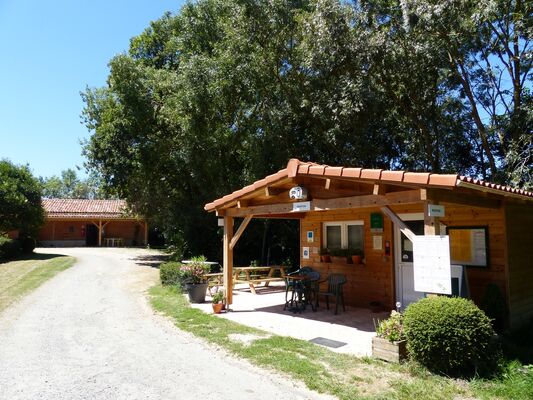 Accueil camping le chemin vert SAINT LYS