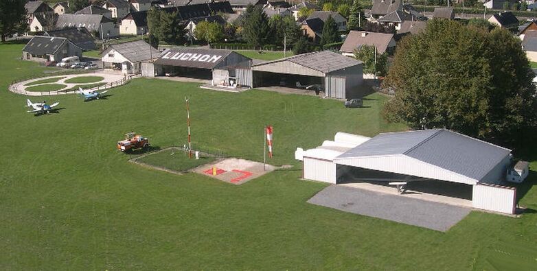Aerodrome BAGNERES DE LUCHON