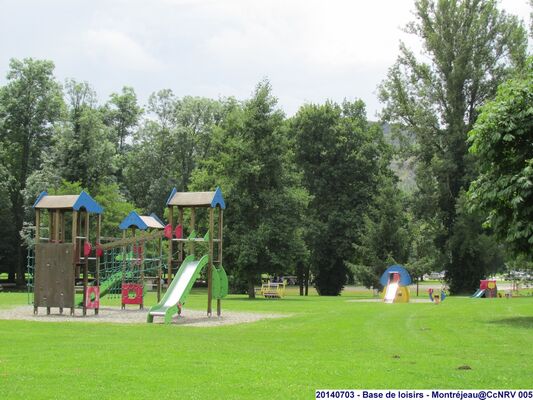 Aire de jeu Lac MONTREJEAU