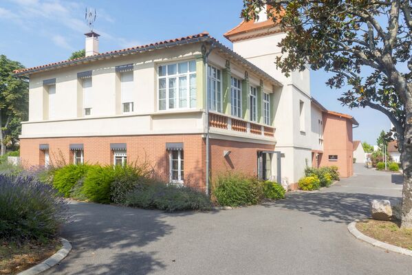 cerise_residence_de_diane_toulouse_facade_et_exterieur (1)