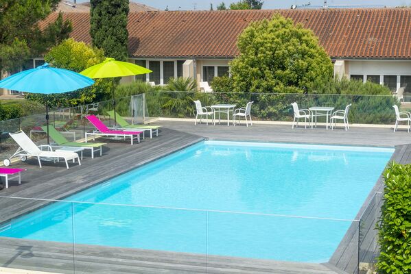 cerise_residence_de_diane_toulouse_piscine_exterieure (2)