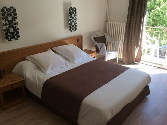 hotel-concorde-chambre-luchon