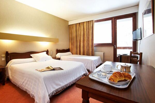 hotel paris BAGNERES DE LUCHON