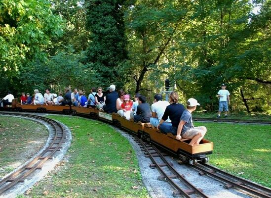 le_petit_train_de_grenade-Credit-Petit-Train_Grenade (4)