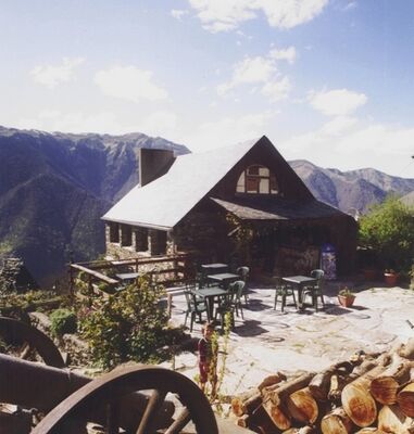 les hauts paturages vue restaurant LUCHON