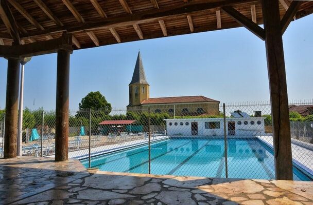 Piscine municipale MONTMAURIN