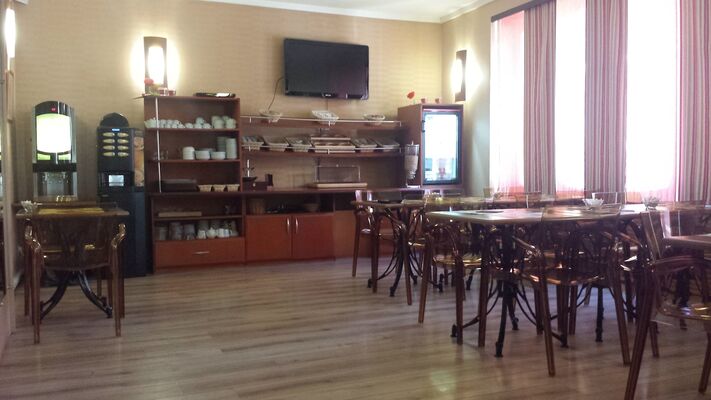 salle petit dejeuner