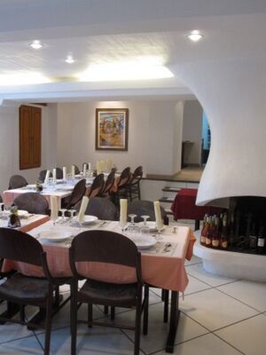 salle restaurant hotel opiddum SAINT BERTRAND