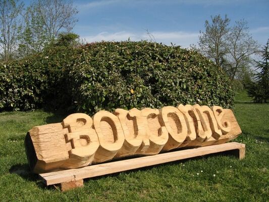 sculpture en bois bouconne MONTAIGUT