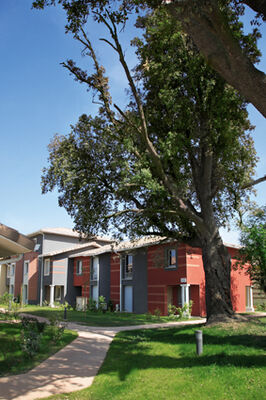 villas gris-rouge Saint Simon
