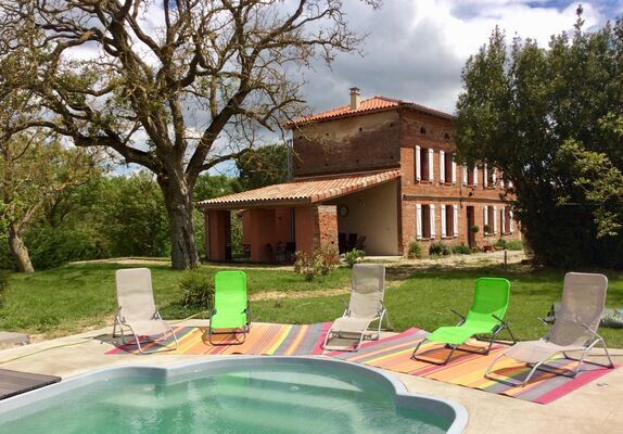 Le Grand Esquilat