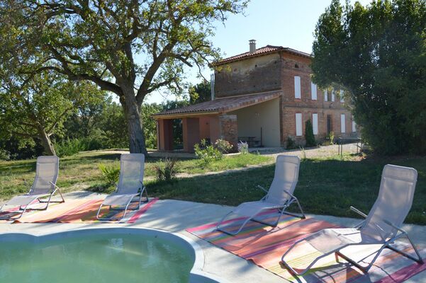 Le Grand Esquilat