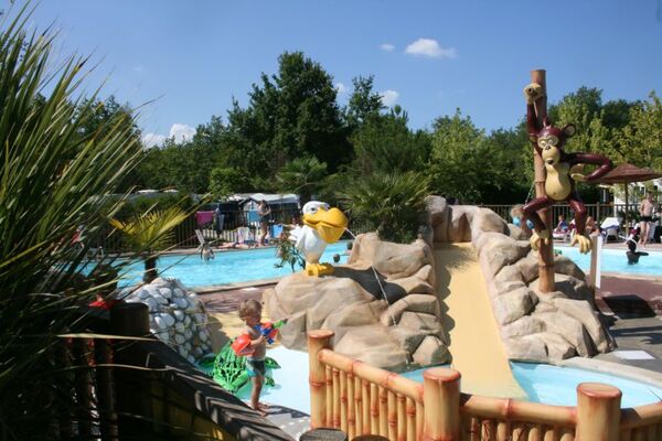 Grayan-et-l'Hôpital - Camping des Familles
