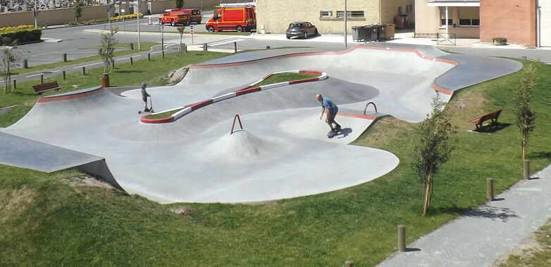 SKATE PARC CARCANS VILLE