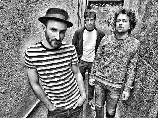 CONCERT-LUCKY-PEPER-PHOTO-SPECTACLE