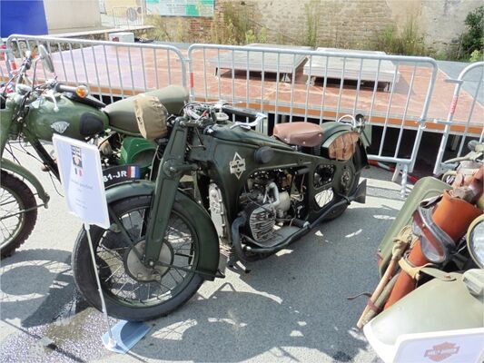 Exposition-de-motos-anciennes-a-la-Tranche-sur-Mer--Asphalte-85---Mozilla-Firefox