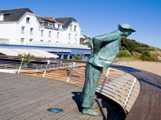 HOT44-best-western-hotel-de-la-plage