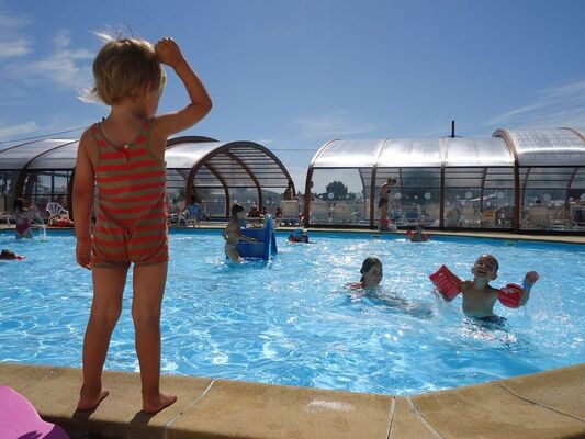 camping-les-rouilleres-latranchesurmer-85