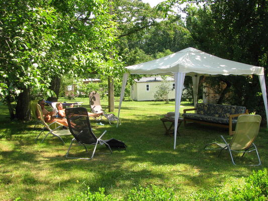 7 Le Champ de Guiral - sieste copie
