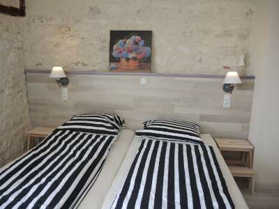 7 chambre 1-400