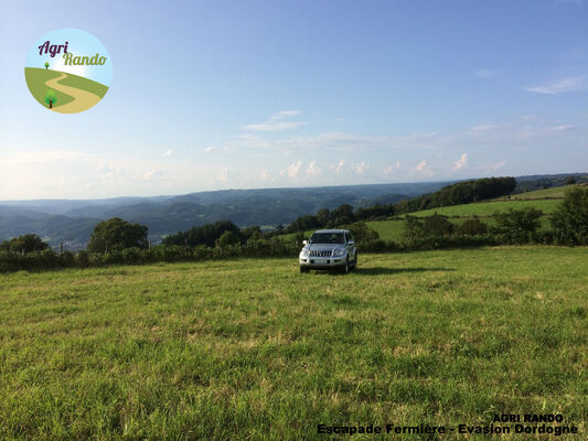 1 PREMIERE N°1 AGRI RANDO EN CORREZE VALLEE DE LA DORDOGNE-ESCAPADE FERMIERE ET EVASION DORDOGNE