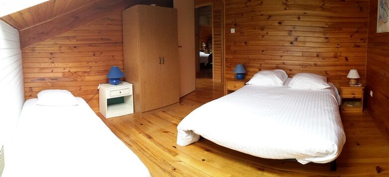 Chambre 4 - 1 lit en 140 et 1 lit 90