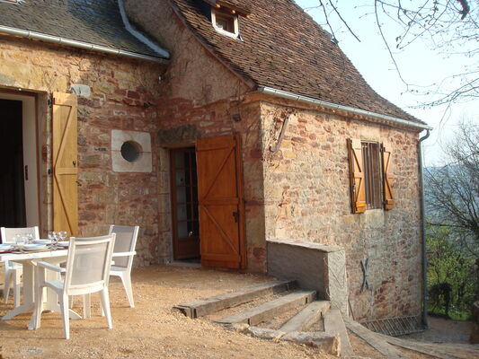115-loc-maison d'ardoises - pradal- prudhomat