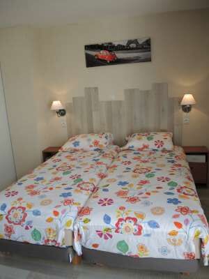 15 chambre 2-400