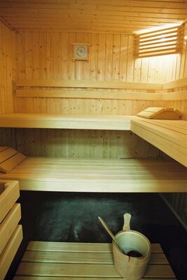 180621HotelPontdOr_Figeac_Sauna