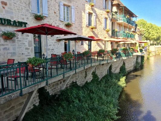 180621HotelPontdOr_Figeac_Terrasse