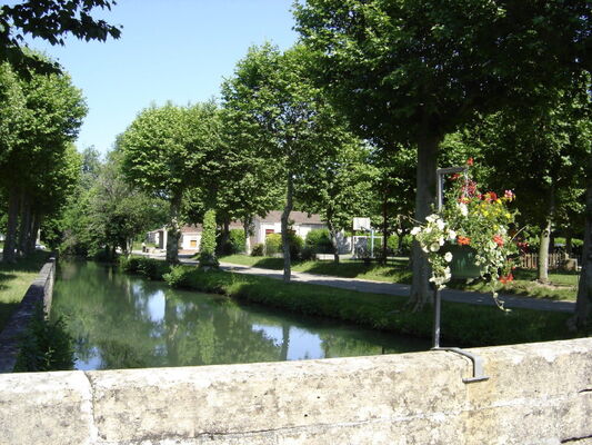 Catus : Vieux Pont Vue sur le Vert