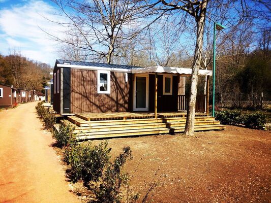 190415CampingDuDomaineDuSurgie_Figeac_NouveauCottagePremium