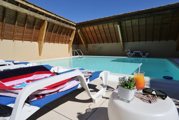 190121HotelPondOr_Figeac_Piscine1