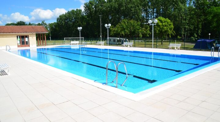 190218LesBergesDuCele_Bagnac_2Piscine